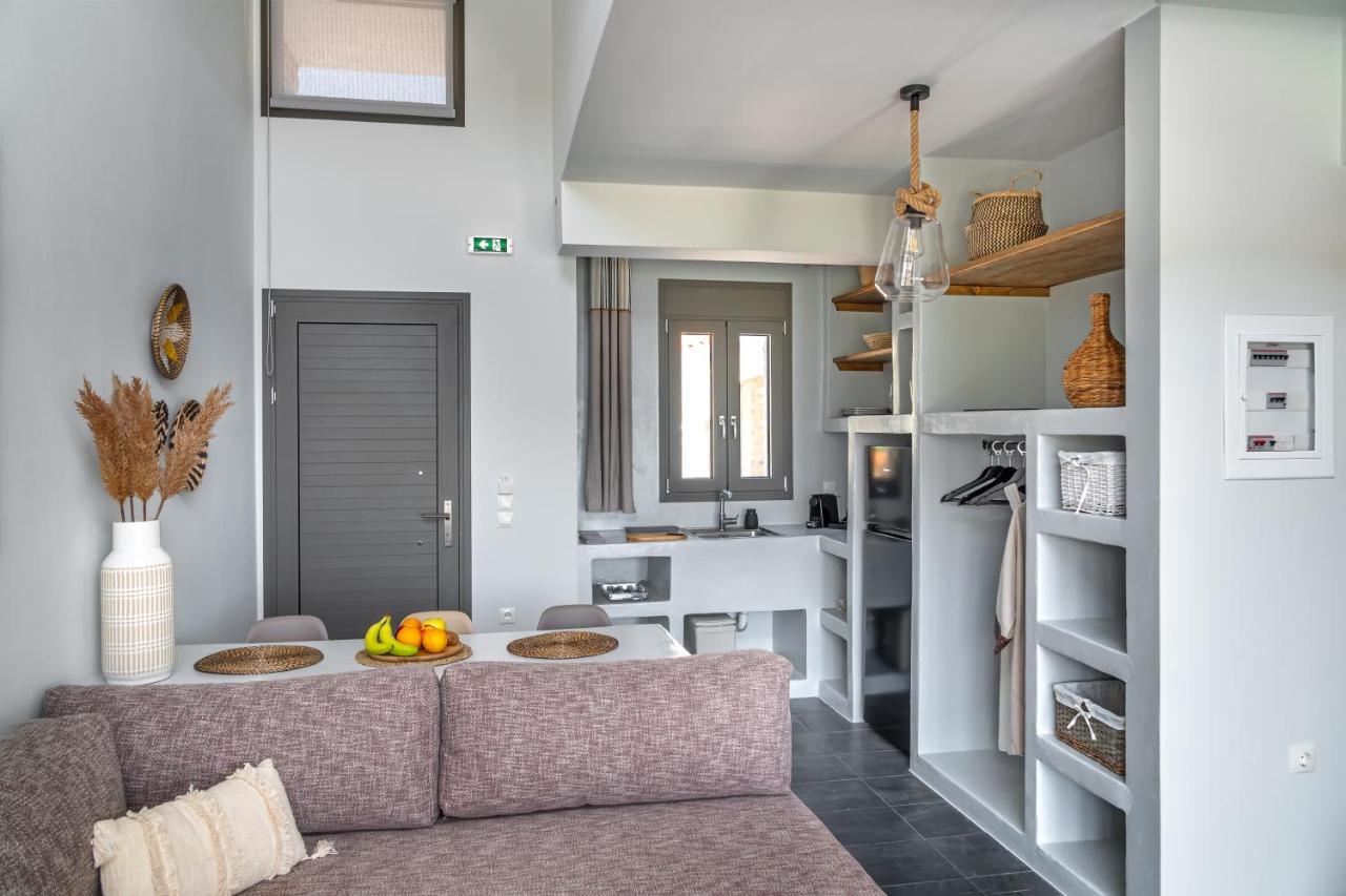 La Perla Suites Ájoi Apósztoli Kültér fotó